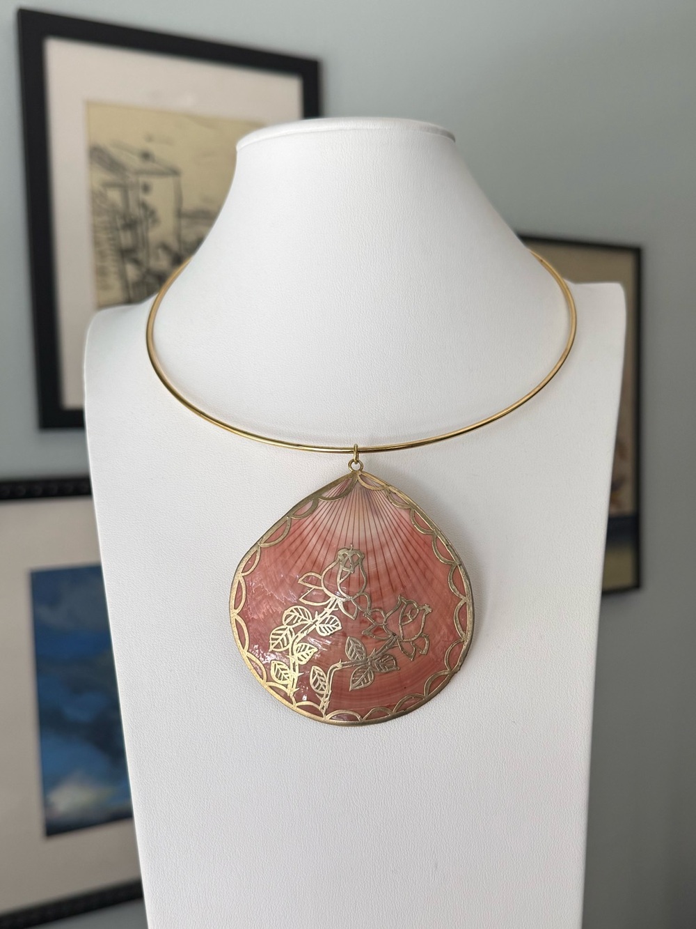 Vintage Goldtone Torque Collar Necklace Pink Shell Pendant Etched Rose Overlay